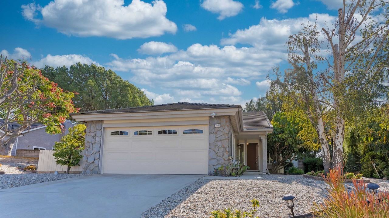 3641 Birdsong Ave - Photo 3 of 23