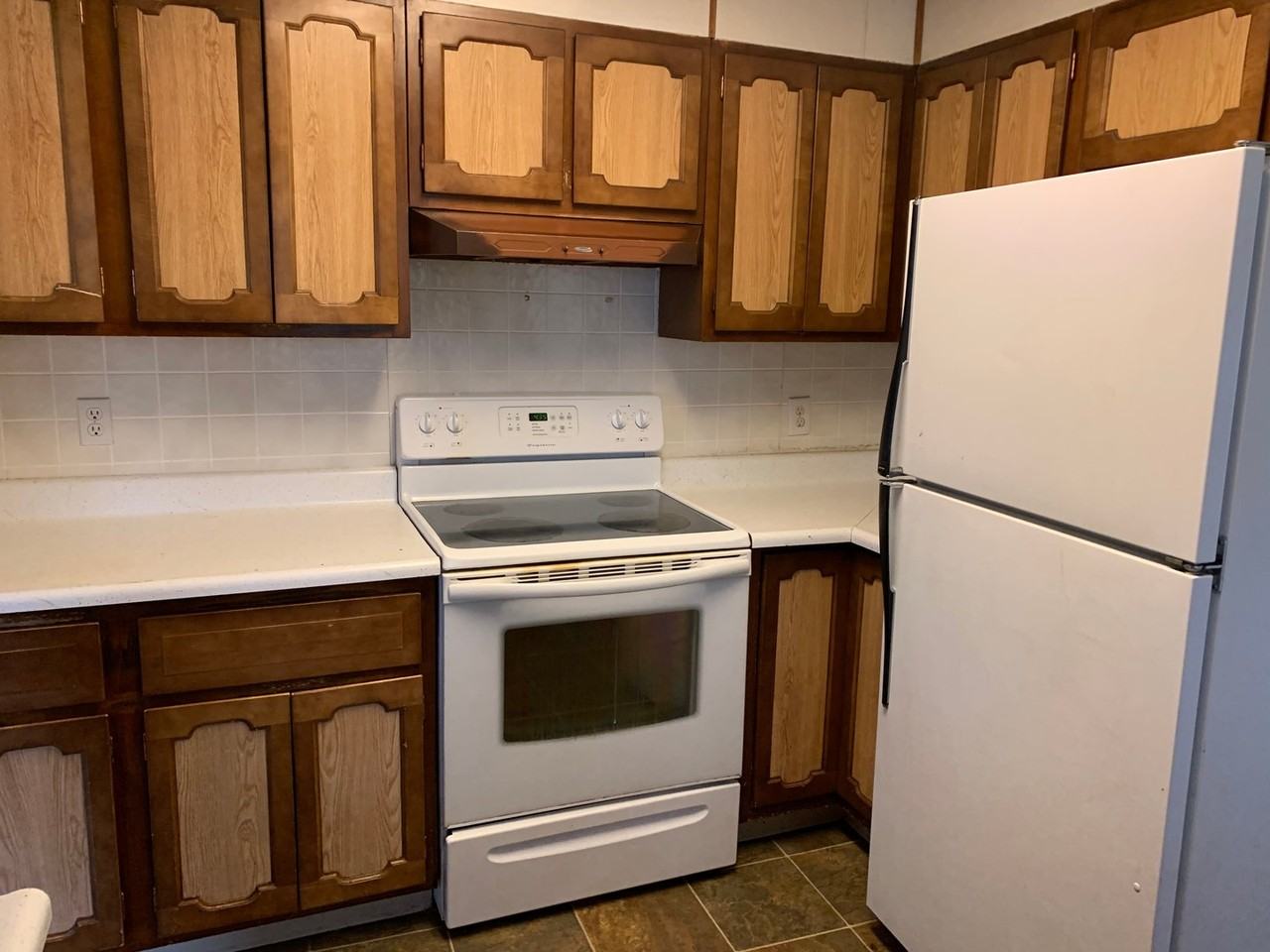 312 Ash St - Photo 2 of 7