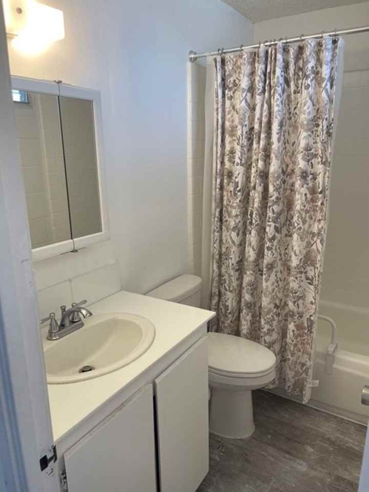 1025 Kalo Pl #907 - Photo 6 of 11