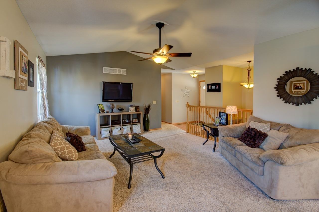 234 Melrose Dr - Photo 3 of 50