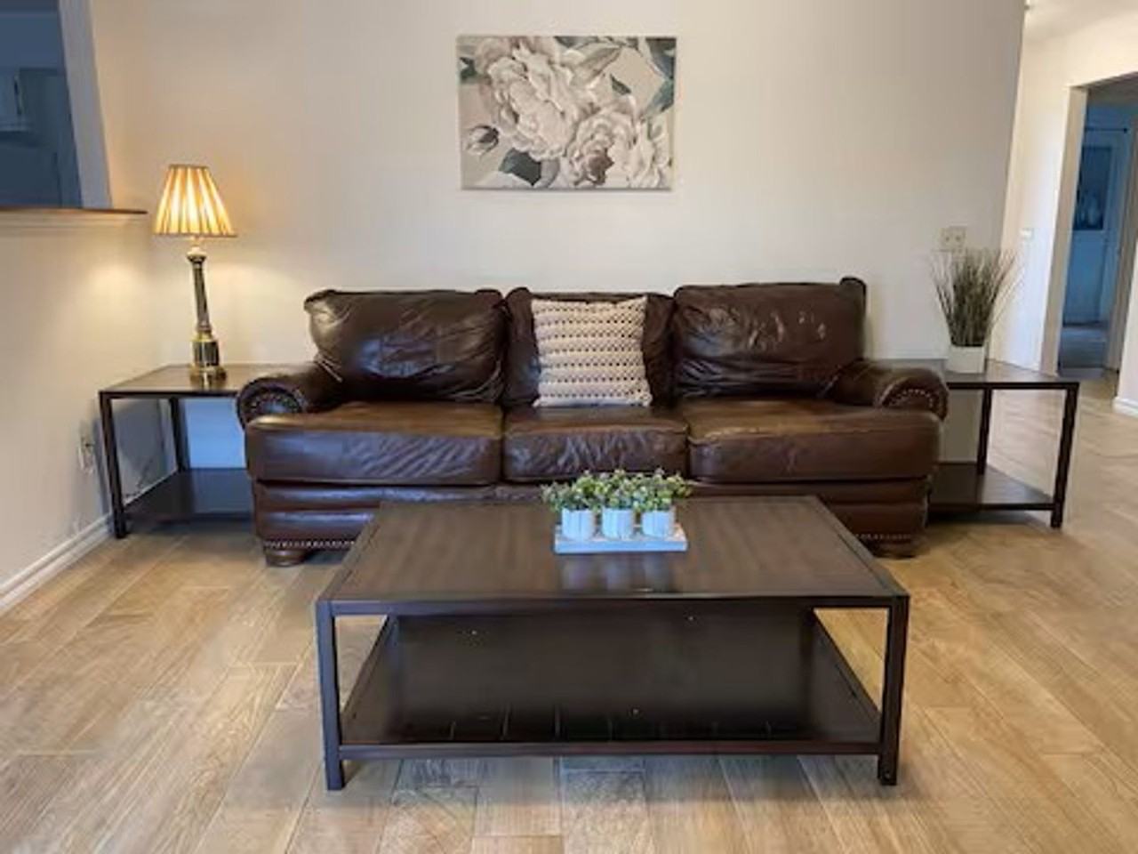 1317 Greenfield Dr - Photo 2 of 10