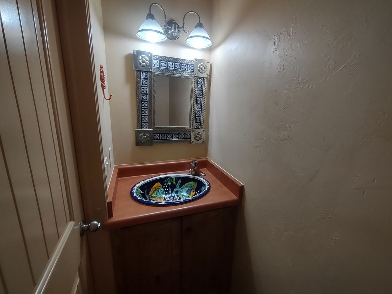 438 N Stone Mountain Dr #1 - Photo 5 of 33