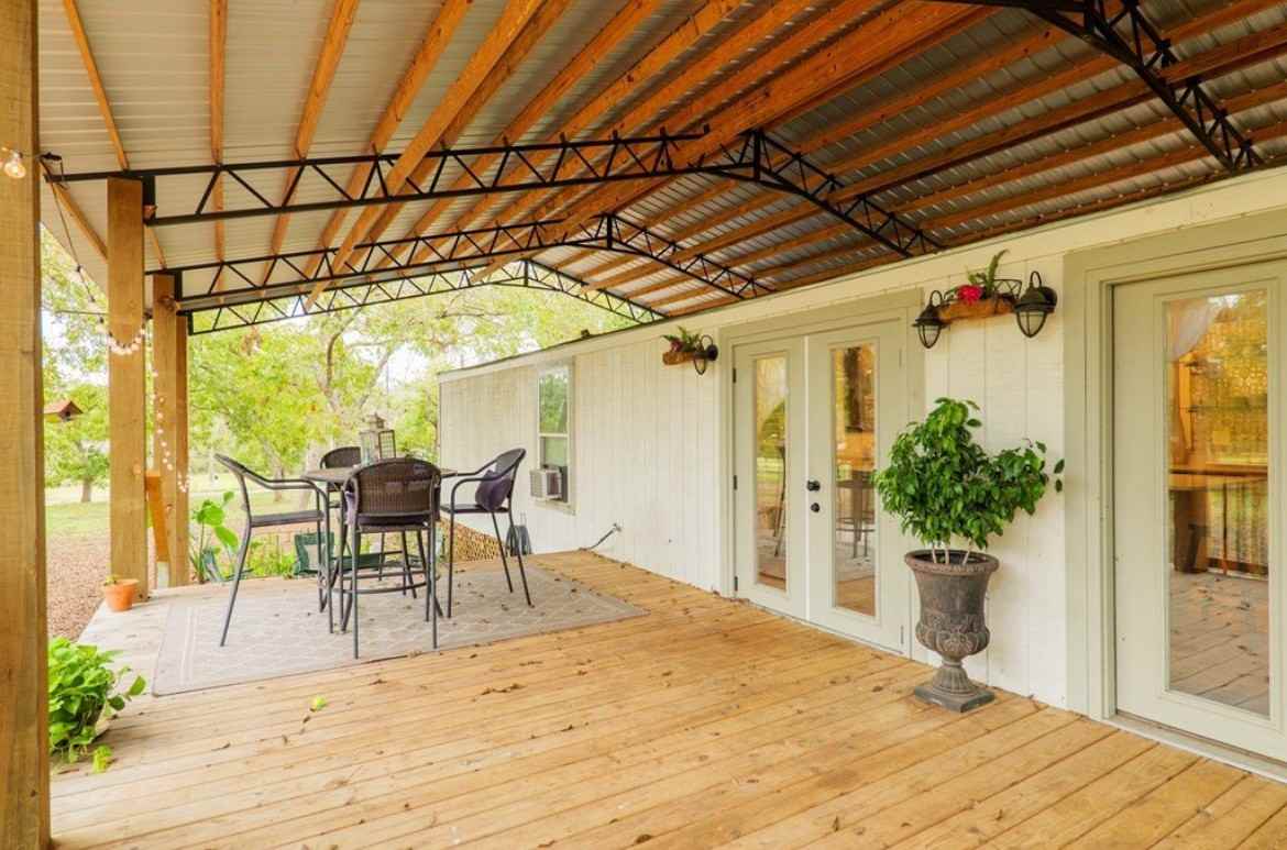 122 Hall St #NA - Photo 2 of 13