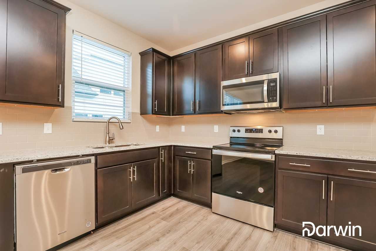 3053 Talisman Way - Photo 3 of 15