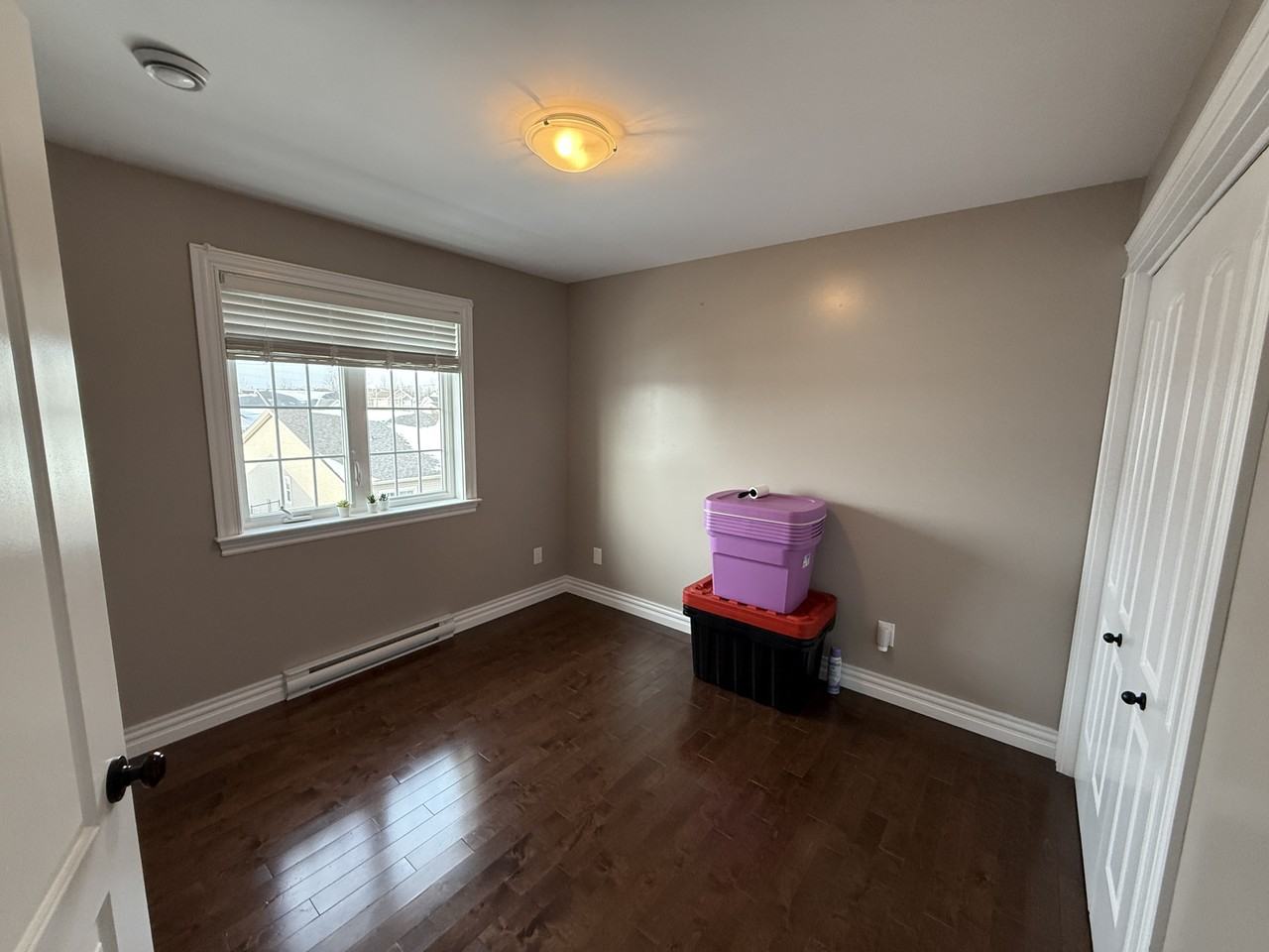77 Lancefield Cres - Photo 2 of 47