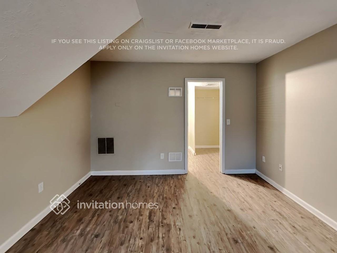 880 Highland Ter Ne - Photo 4 of 19