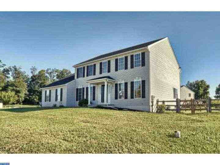 58 Pennwood Dr - Photo 2 of 19