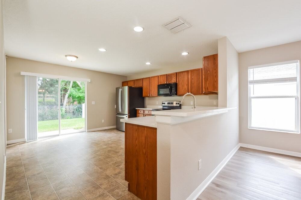 3905 Lone Eagle Pl - Photo 6 of 16