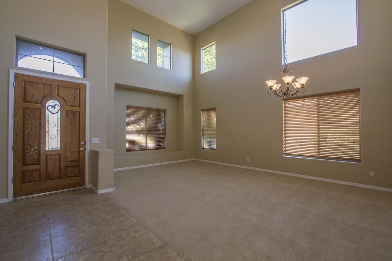 3951 E Ravenswood Dr - Photo 3 of 23