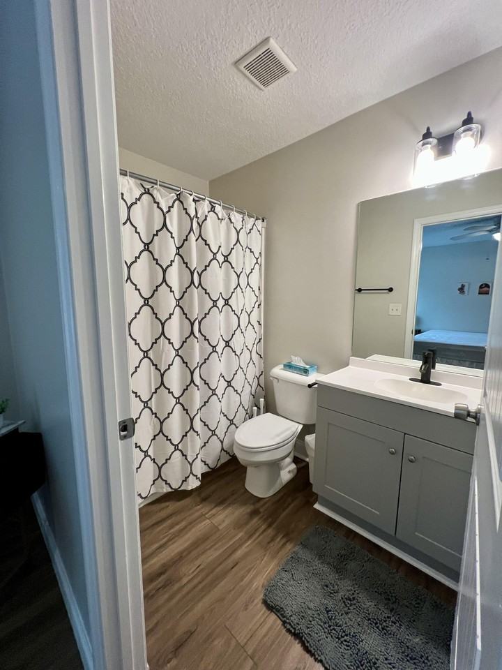 Schumacher Ave - Photo 5 of 9