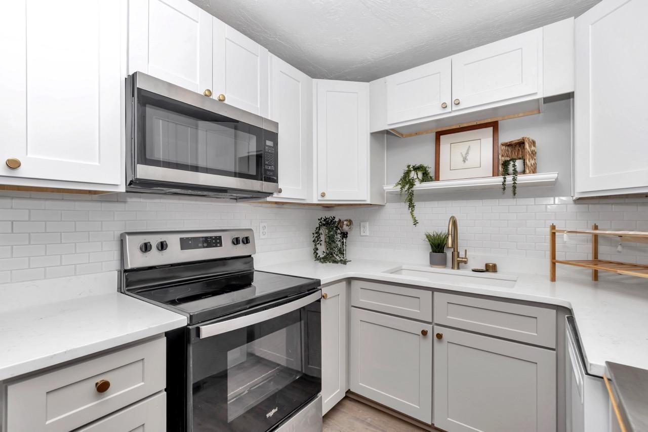 Nw 19th Ave - Photo 5 of 21