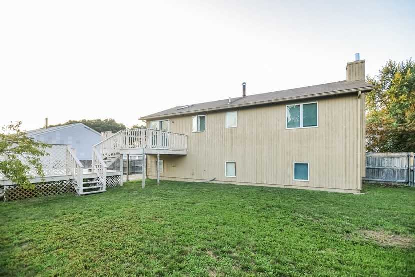 25 Pinewood Ave - Photo 2 of 20