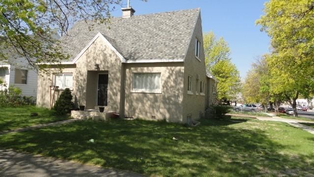 299 N 100 E - Photo 2 of 4