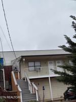 featured image of 162 E Race St