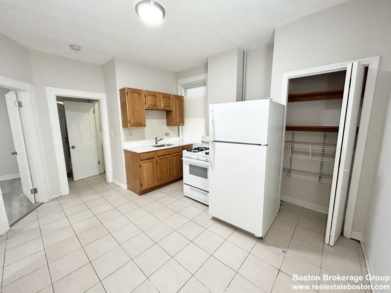 165 Gove St #2 - Photo 2 of 6