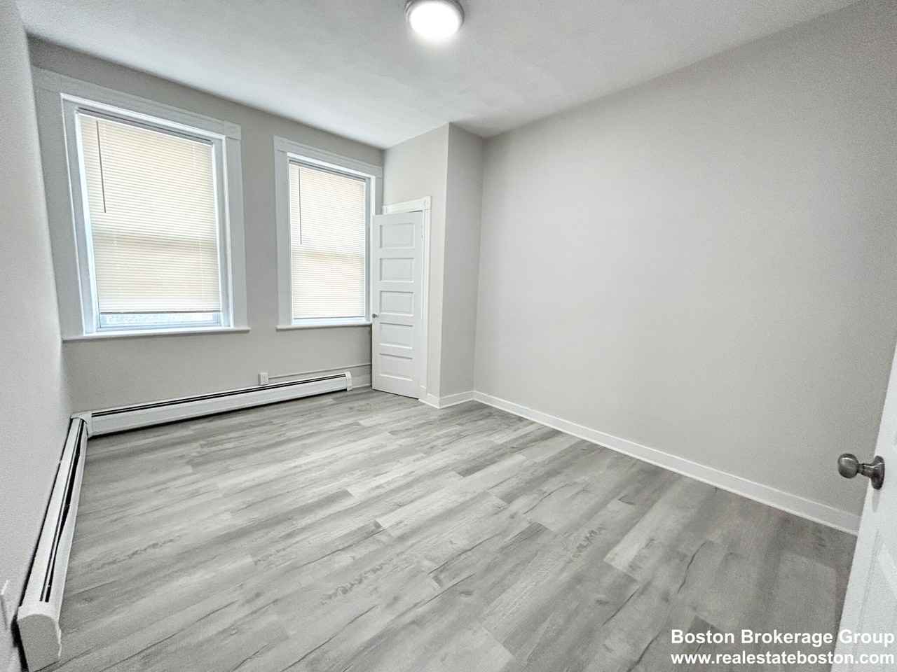 165 Gove St #2 - Photo 4 of 6