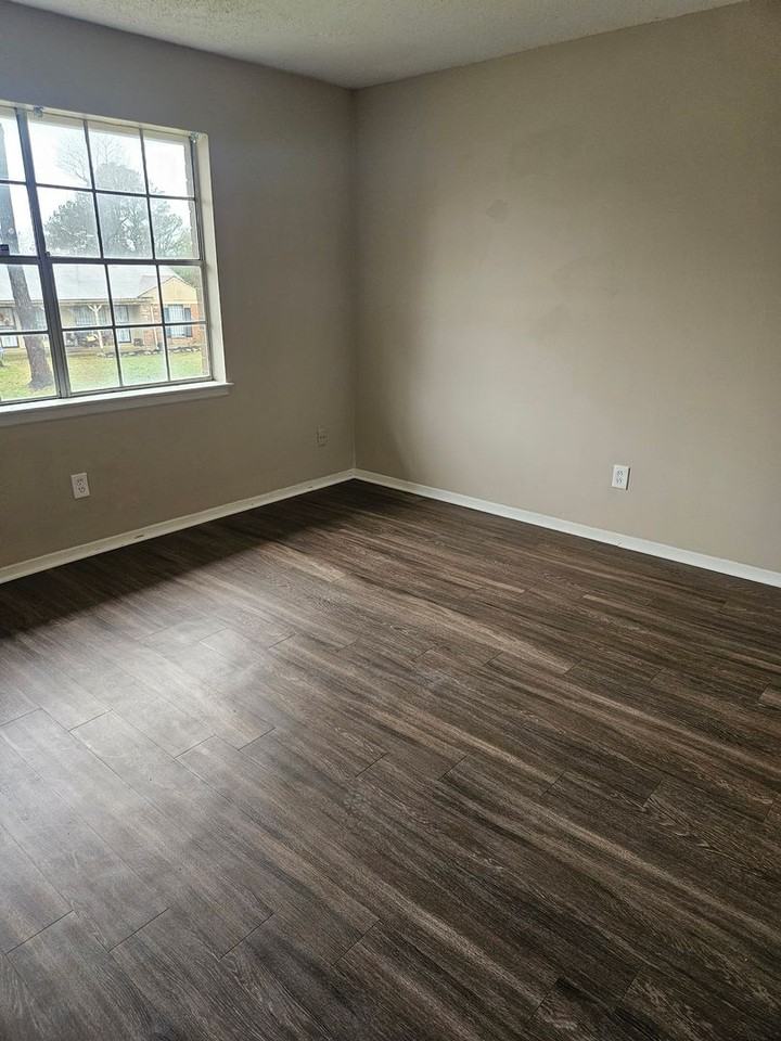 5664 Myers Rd - Photo 4 of 12