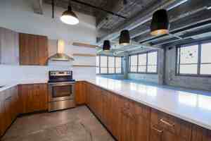 featured image of 730 Williamson St