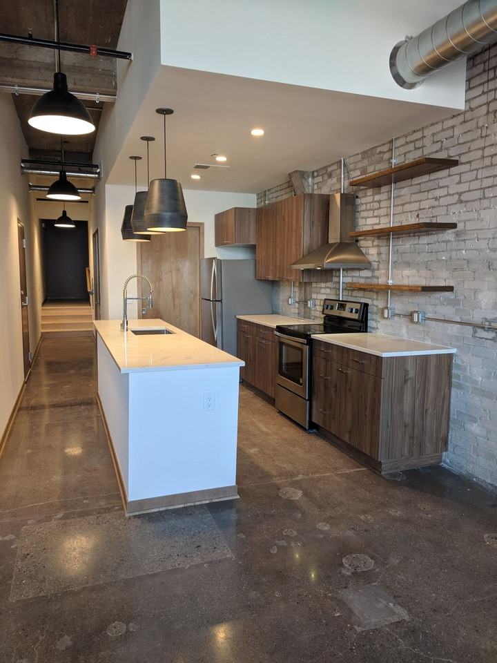 LL Olds Warehouse Lofts & Flats - Photo 4 of 21