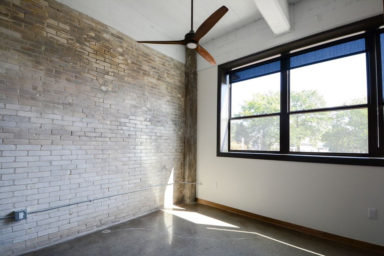 LL Olds Warehouse Lofts & Flats - Photo 5 of 21