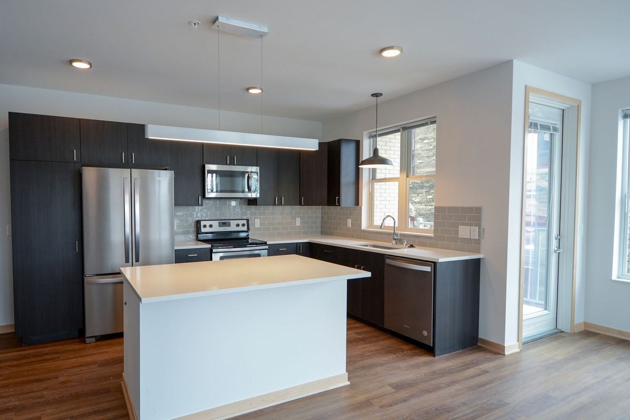 LL Olds Warehouse Lofts & Flats - Photo 7 of 21