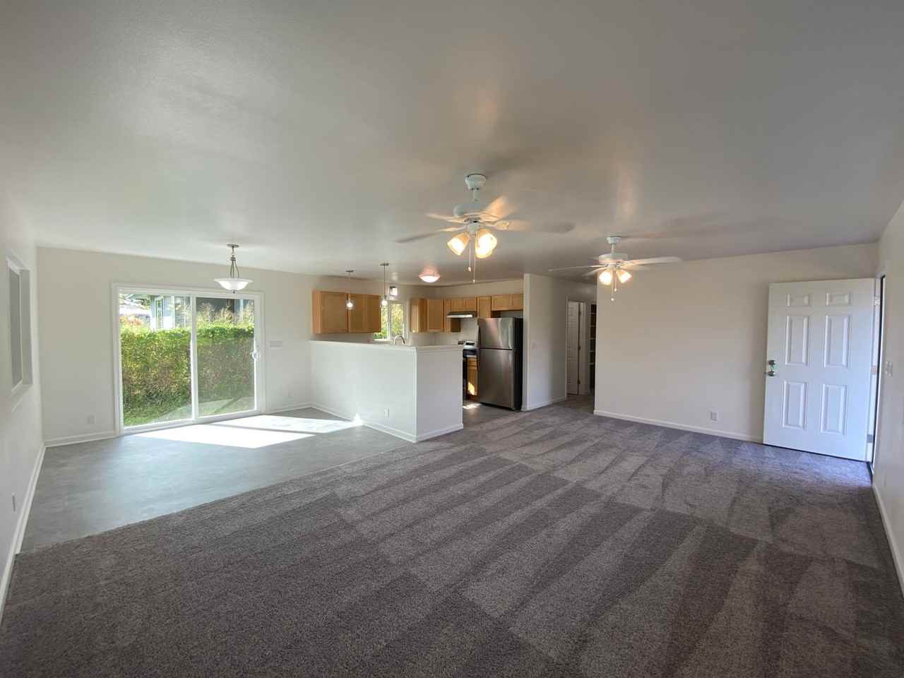 16-2034 Gardenia Dr - Photo 2 of 12