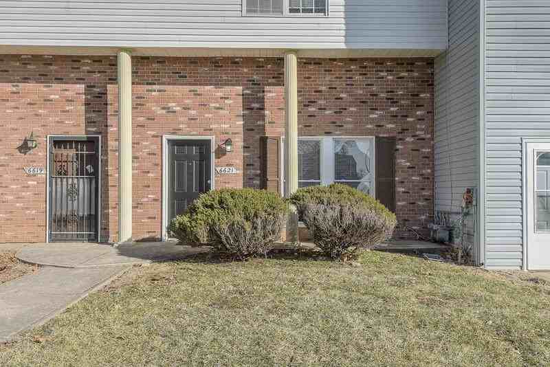 6621 E 128th St - Photo 2 of 12