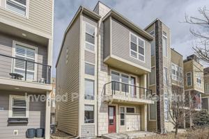 featured image of 562 E Hinsdale Ave