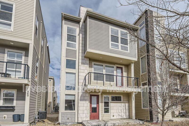 562 E Hinsdale Ave - Photo 2 of 28