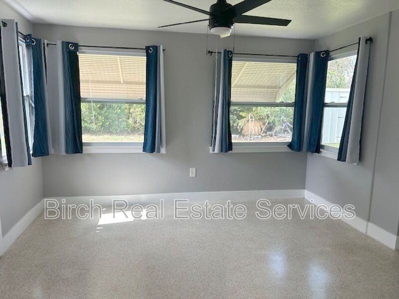 1830 Lady Mary Dr - Photo 6 of 19