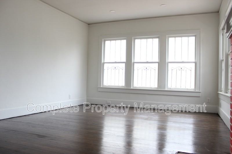 1412 Alabama Ave Sw - Photo 6 of 16