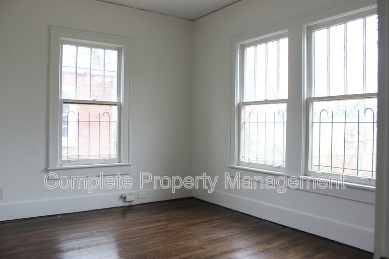 1412 Alabama Ave Sw - Photo 7 of 16