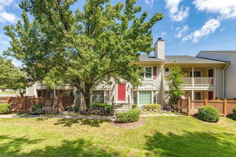 12383 Wadsworth Way - Photo 3 of 45