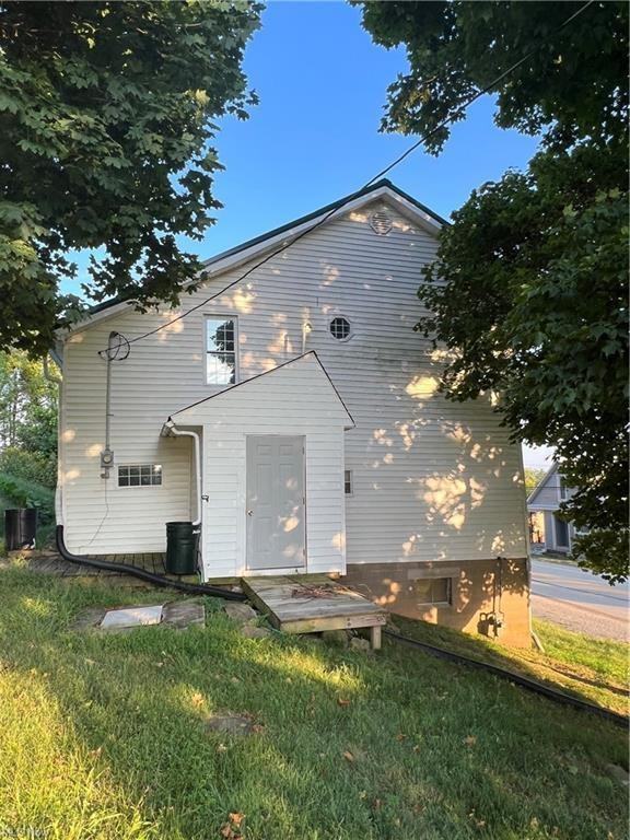 310 W Cross St - Photo 3 of 22