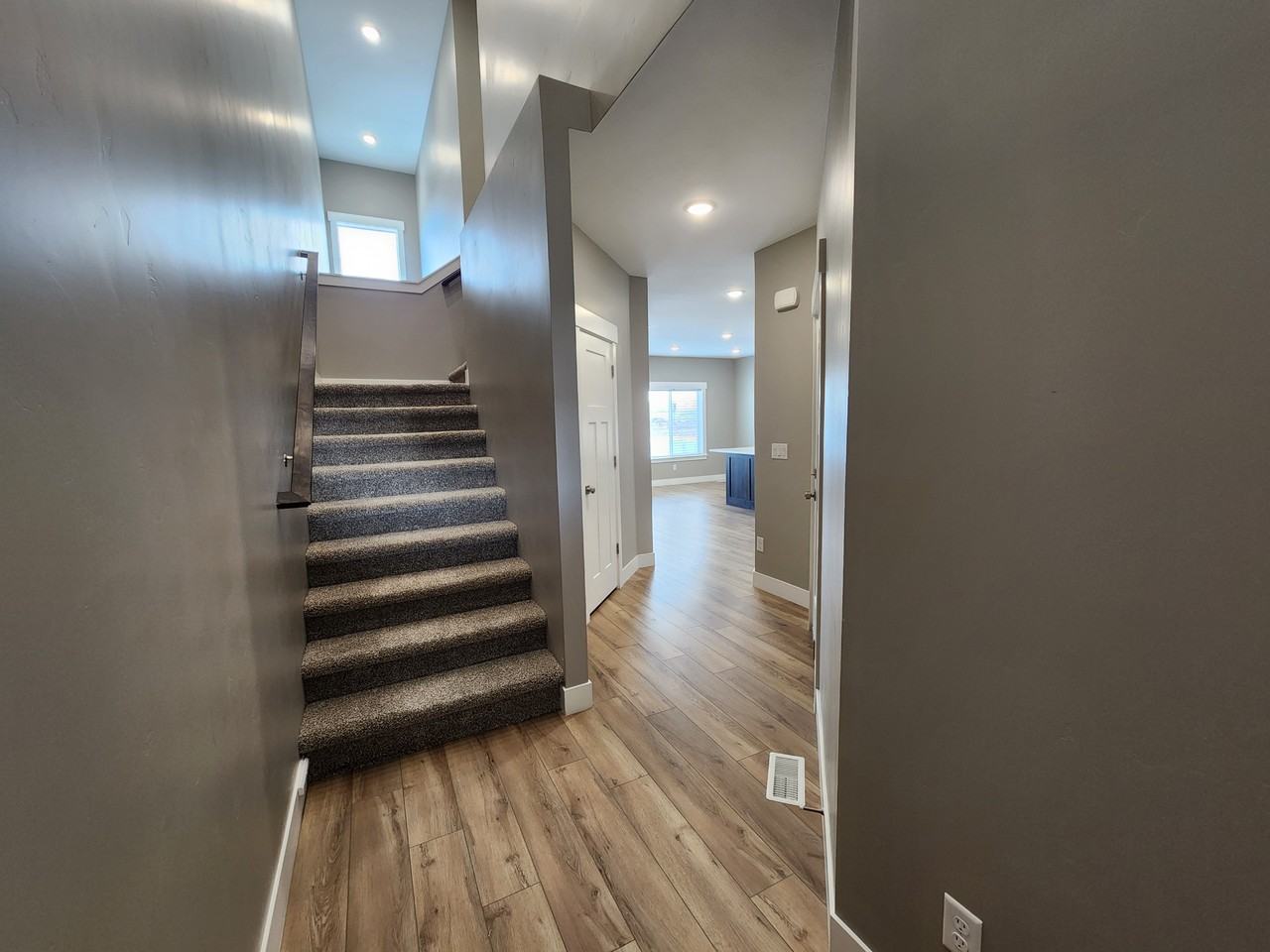 3825 Judy St - Photo 2 of 15