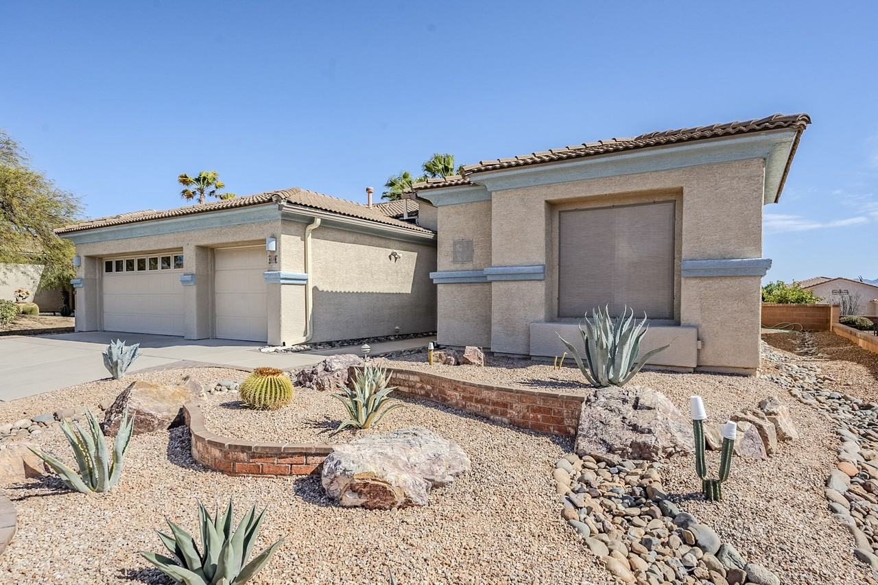 36 N Bluebird Dr - Photo 3 of 50