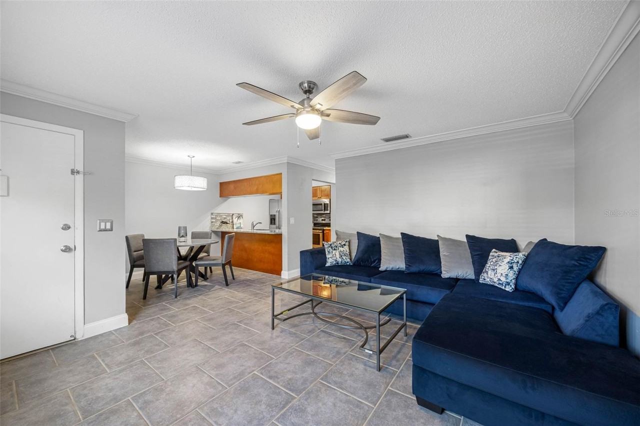 306 S Habana Ave #3 - Photo 3 of 12