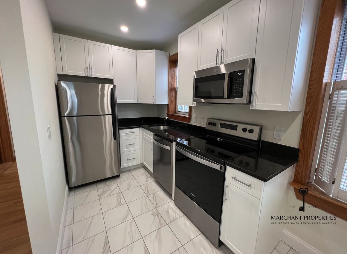 23 Green St #15-6 - Photo 3 of 22