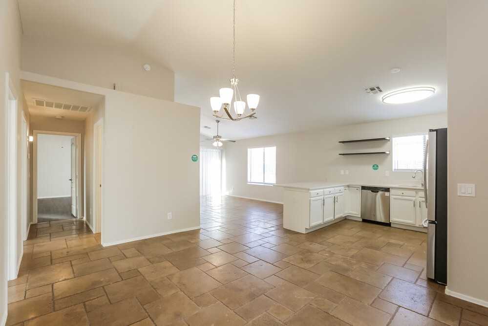 13668 N 73rd Dr - Photo 4 of 16