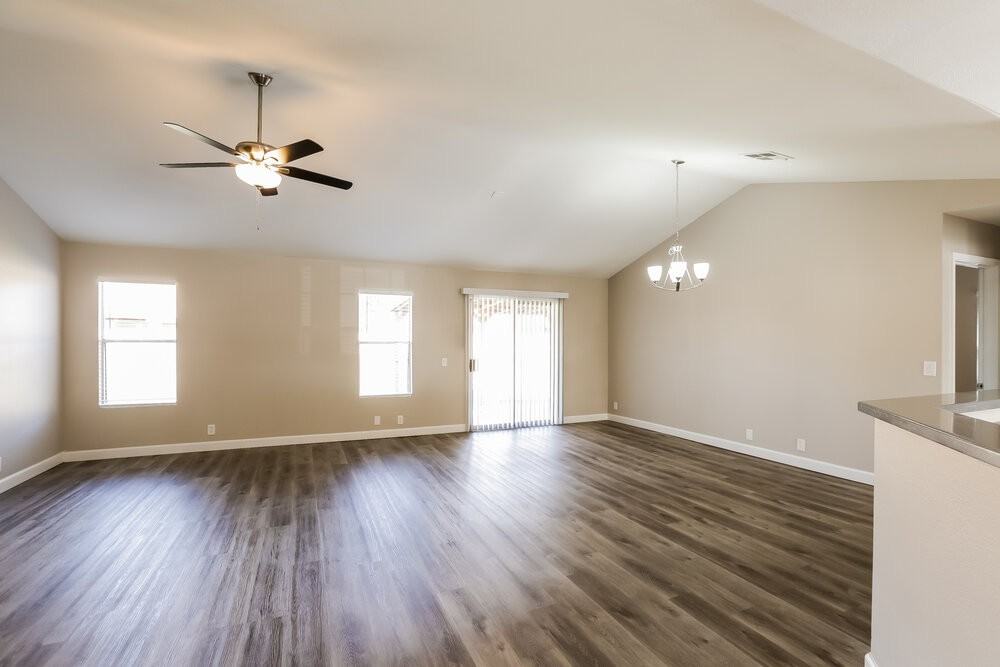 3902 W Morelos St - Photo 5 of 16