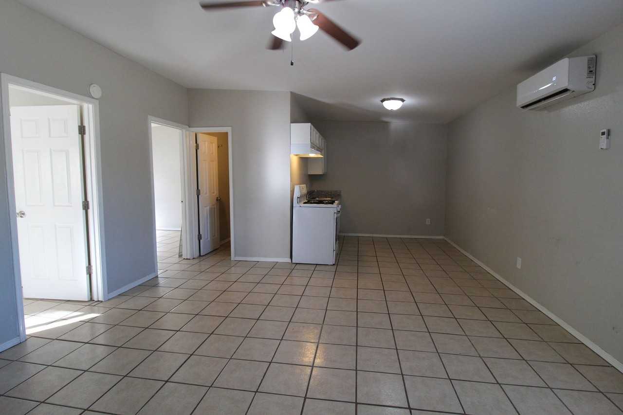 14760 Marvin Ln - Photo 3 of 9