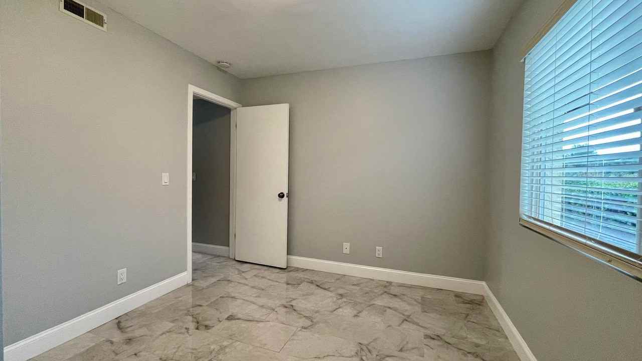 425 E Rice Ranch Rd - Photo 6 of 20