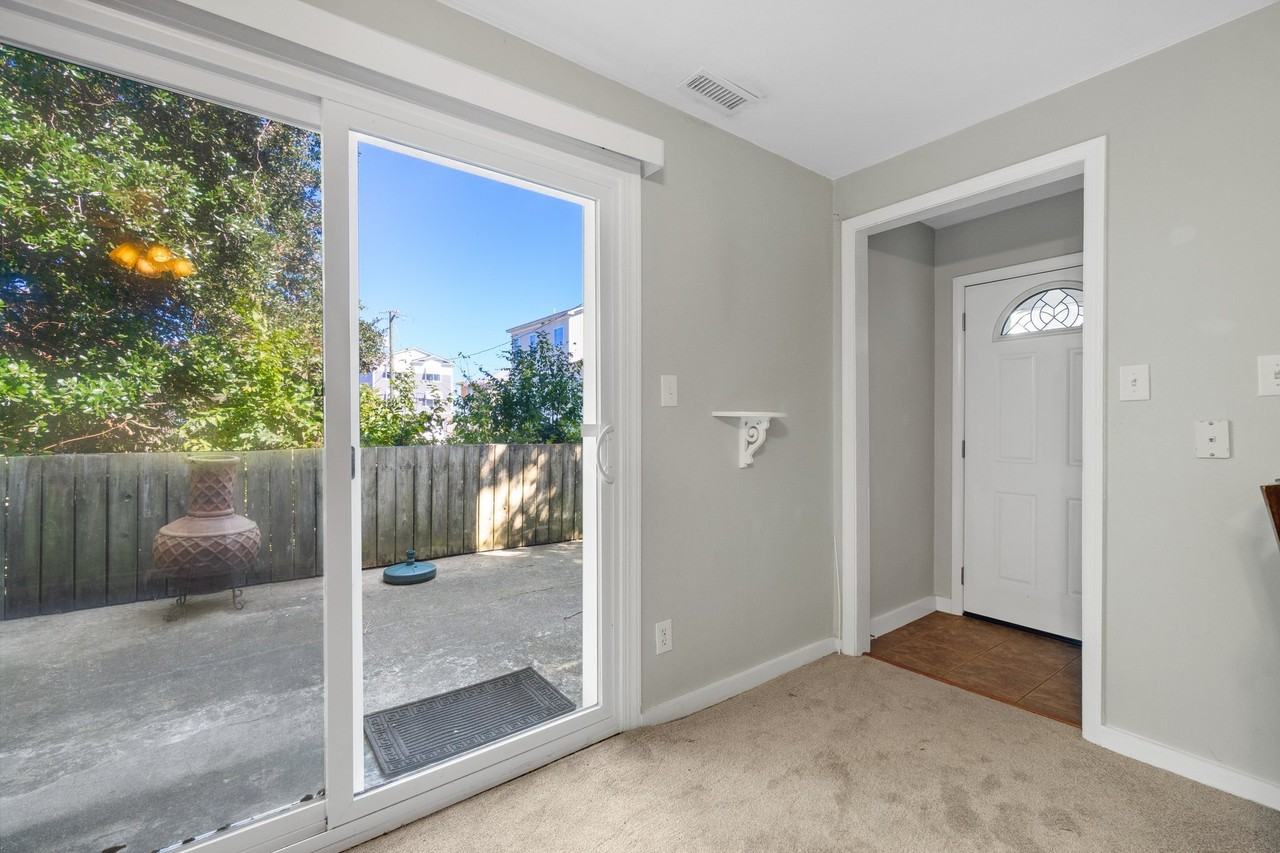 4528 Lauderdale Ave #2 - Photo 3 of 50