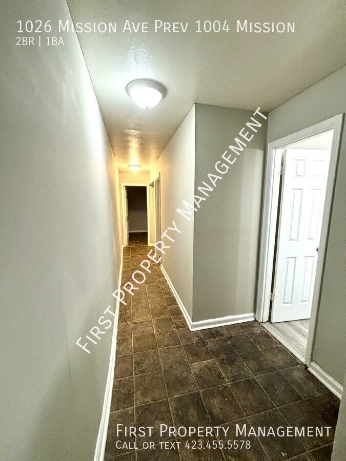 MISSION AVE PREV 1004 & - Photo 6 of 26