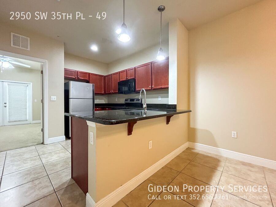 2950 Sw 35th Pl #49 - Photo 5 of 19