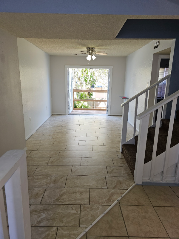 7023 Oakwood Dr - Photo 4 of 20