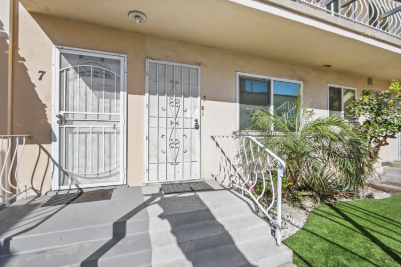 815 Pacific Ave #5 - Photo 2 of 17