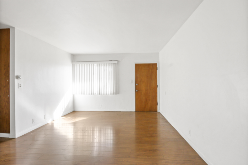 815 Pacific Ave #5 - Photo 6 of 17