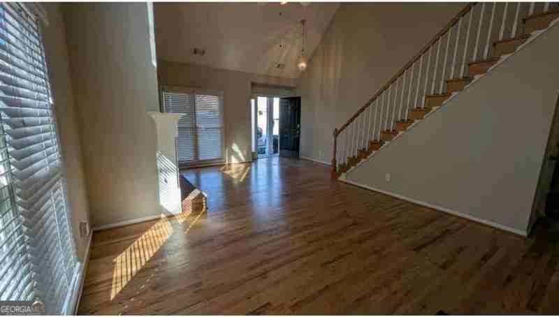 2673 Northforke Ct - Photo 4 of 21