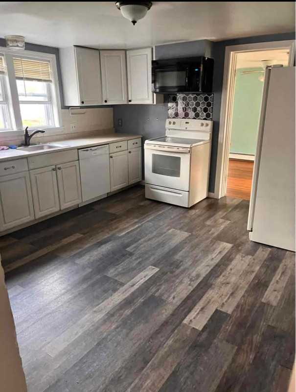 10 Cedar St #2 - Photo 2 of 20